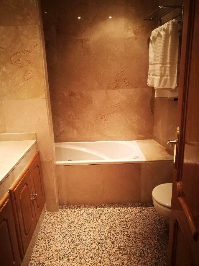 Apartamentos Torr Av America - Lopez De Hoyos - Chamartin مدريد المظهر الخارجي الصورة